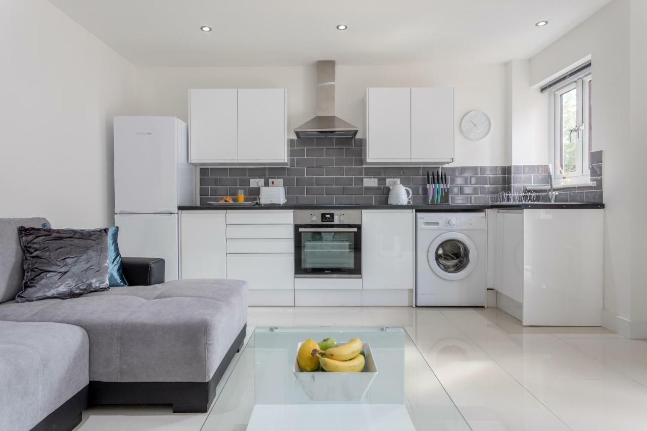 Spire View Apartments Southampton Ngoại thất bức ảnh