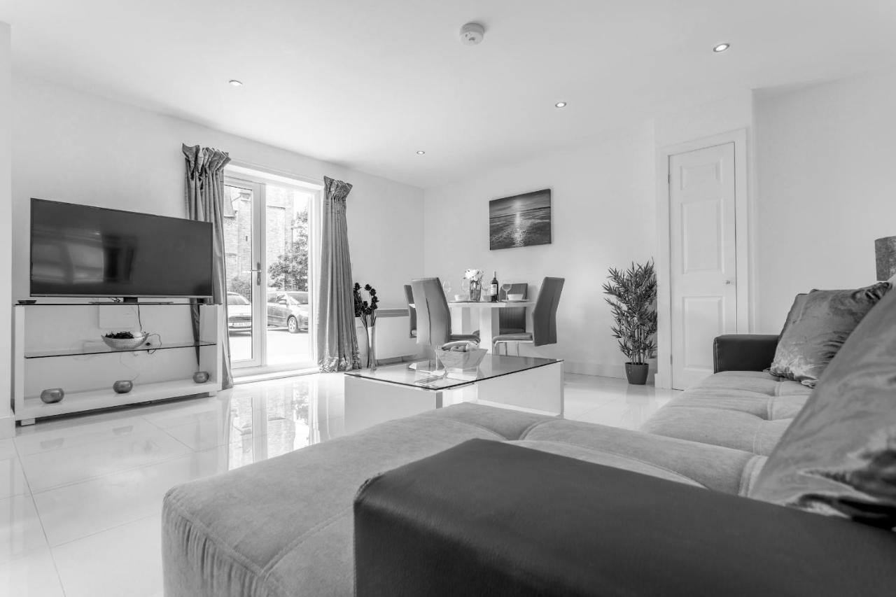 Spire View Apartments Southampton Ngoại thất bức ảnh